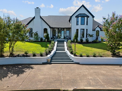 2512 Lewisburg Hwy