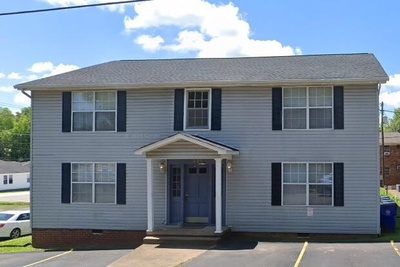 Exterior view of 525 4th Street, NW in Cleveland, TN