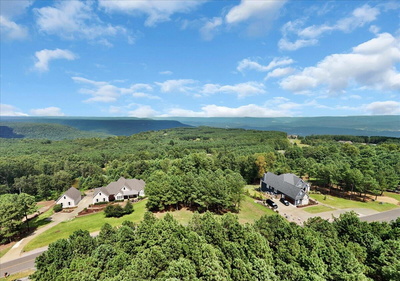 440 Lookout View Drive