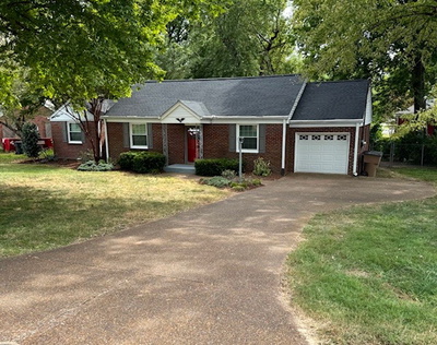 2102 Avalon Dr