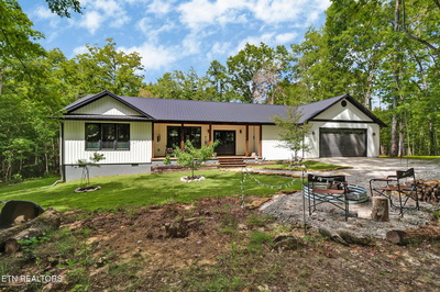 399 Georgee Rd