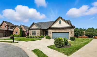 217 Dorchester Cir