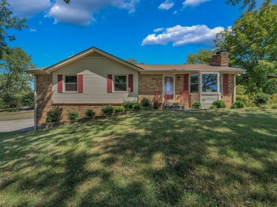 809 Laurel Dr