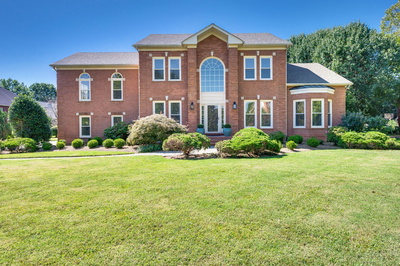605 Sparrow Ct