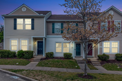5829 Monroe Xing