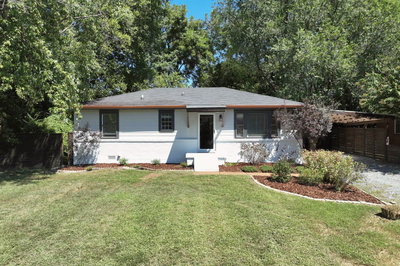 2926 Lakeland Dr