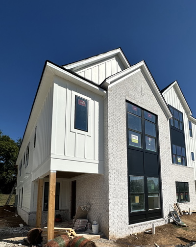 2060 Conductor Ln