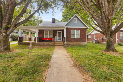 114 N Hatton Ave