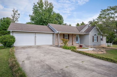 2130 Jean Ct