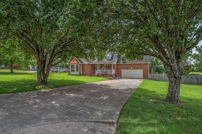 1008 Shirley Dr