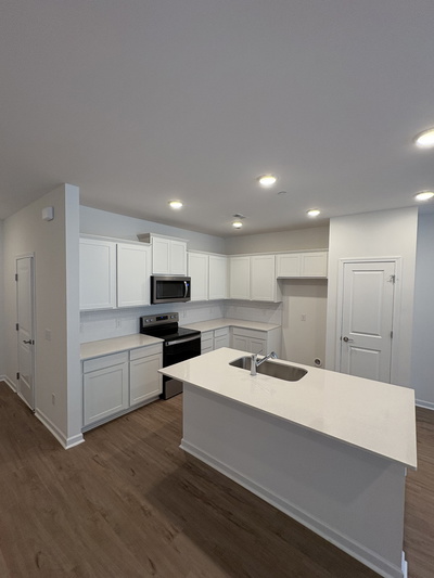 7144 Mapleside Ln