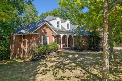 324 Pebblebrook Dr