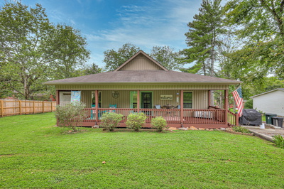 704 Old Manchester Rd