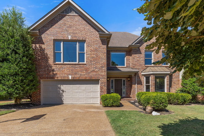 1143 Buckingham Cir