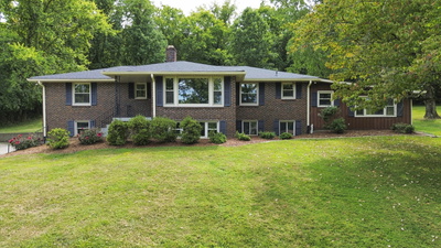 118 Bay Dr