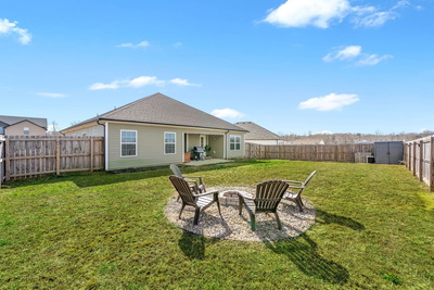 1587 Variance Dr