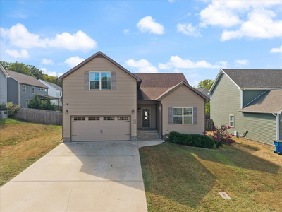 430 Woodtrace Dr