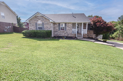 Exterior view of 1660 Cedar Springs Court in Clarksville, TN