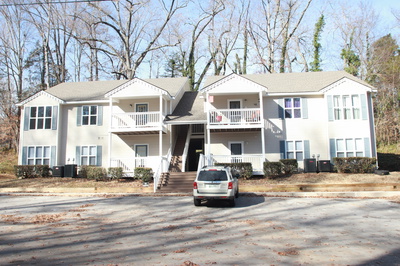 104 Dellwood Ln
