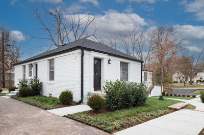 205 Leake Ave