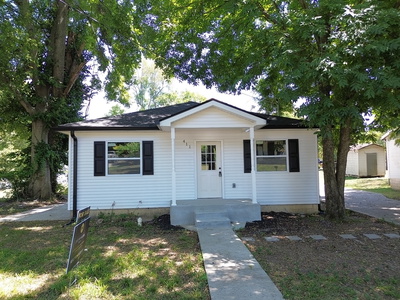 411 Glenn St