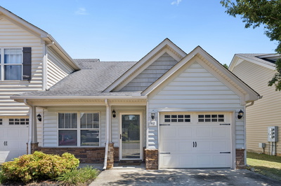912 Thunder Gulch Way