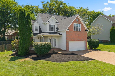 2821 Lafayette Dr