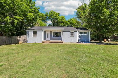 72 Lyle Ln