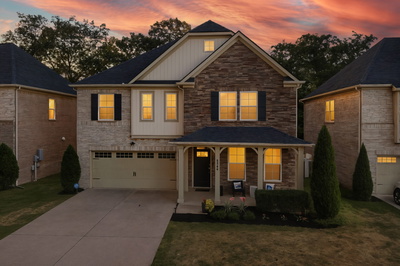4962 Napoli Dr