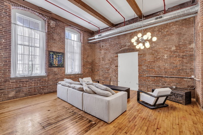 1350 Rosa L Parks Blvd