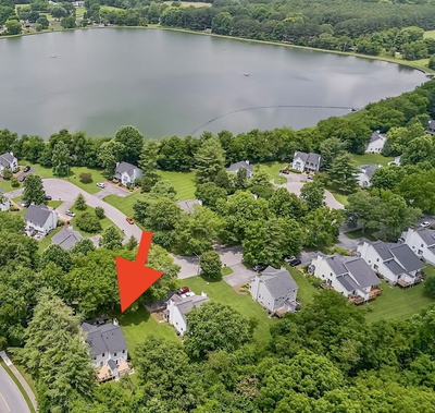 1301 Carriage Park Dr
