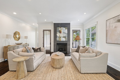 4016 Albert Dr