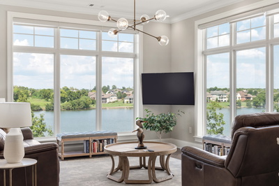 1024 Club View Drive