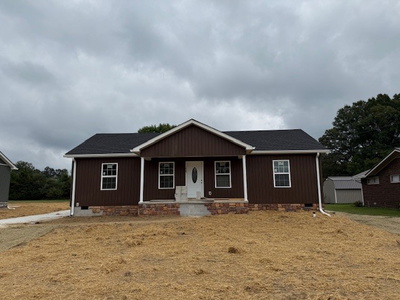 1427 Old Estill Springs Rd