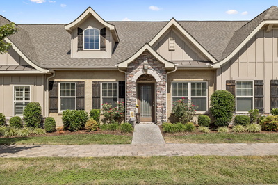 161 Winslow Ct