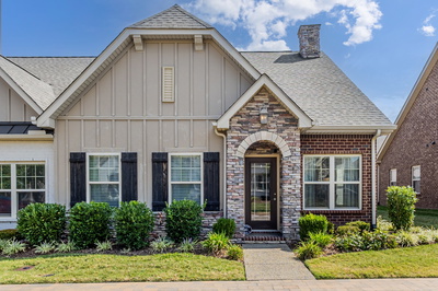 143 Winslow Ct