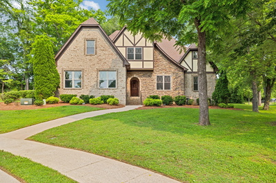 2001 Lynnhaven Ct