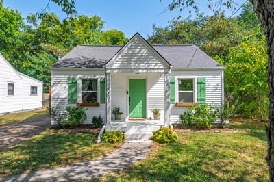 917 Sharpe Ave
