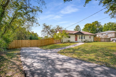 120 Clifton Ct