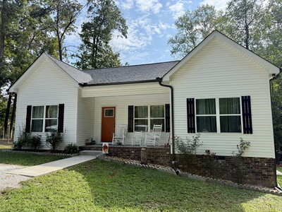 1021 Woodmont Dr