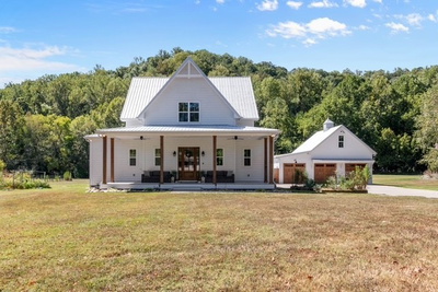 5024 Seymour Hollow Rd