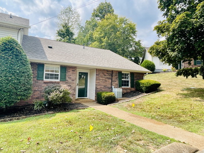 110 Eastdale Ln