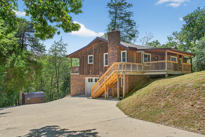 3390 Tyree Springs Rd