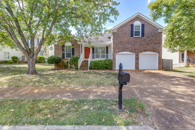 2214 Falcon Creek Dr