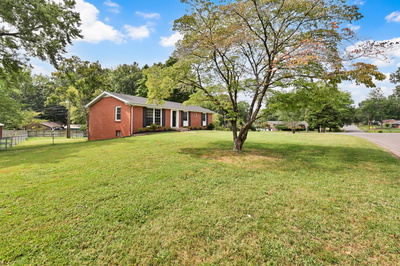 123 Maxwell Dr