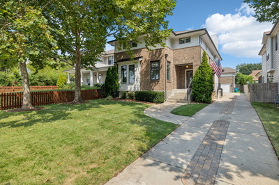 2302 Sunset Pl