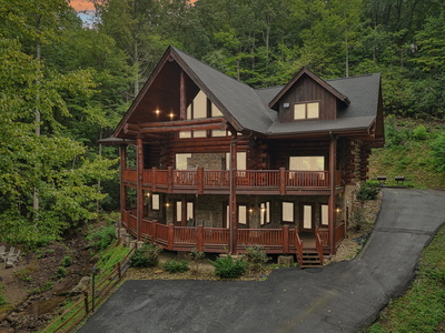 641 Pinnacle Vista Rd