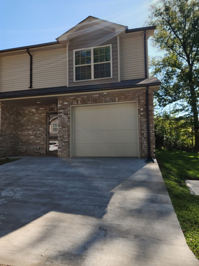 135 Country Lane