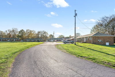 752 Bancroft Cir