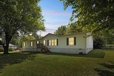 8141 Old Highway 52